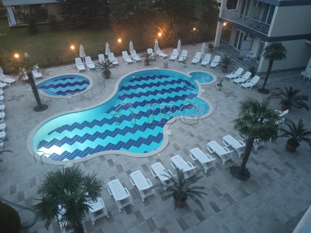 Spacious Three-Room Apartment with Large Terrace Sol e Mar, Sunny Beach — photo 20 of 24