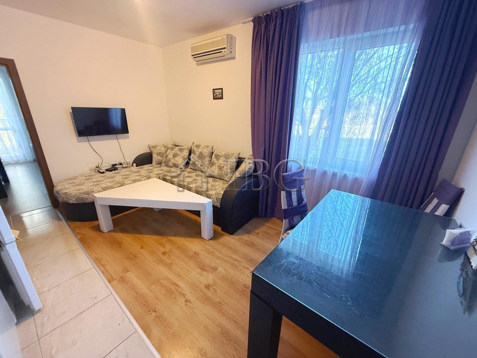 Furnished 1-Bedroom apartment in Sea Diamond, Sunny Beach — photo 3