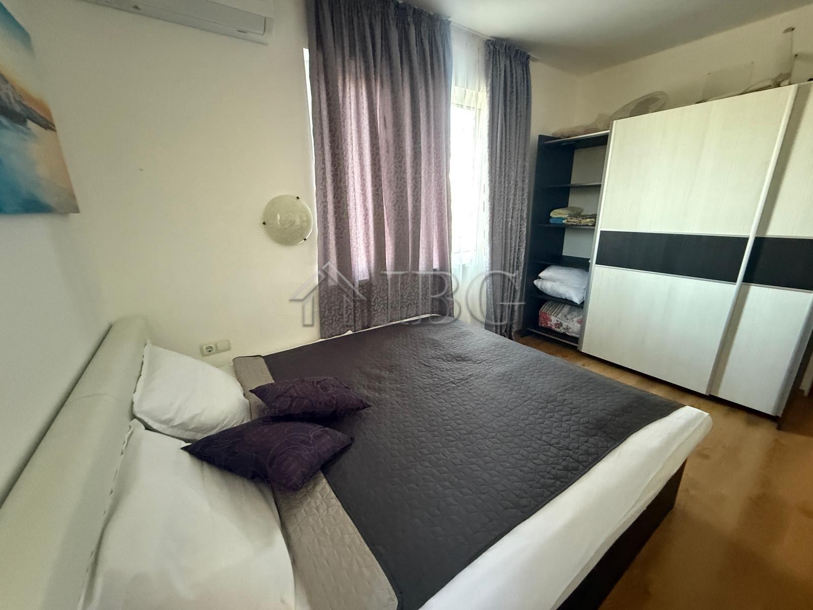 Furnished 1-Bedroom apartment in Sea Diamond, Sunny Beach — photo 10 of 13