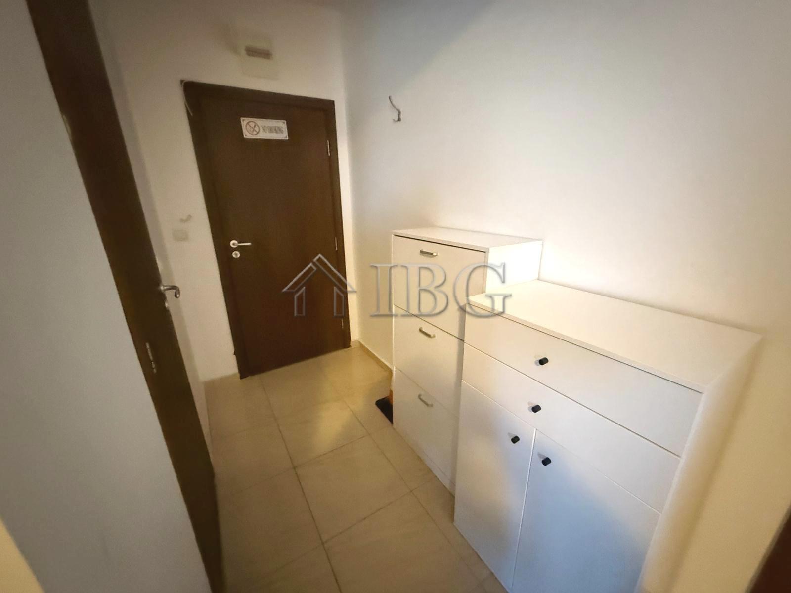 Furnished 1-Bedroom apartment in Sea Diamond, Sunny Beach — photo 11 of 13