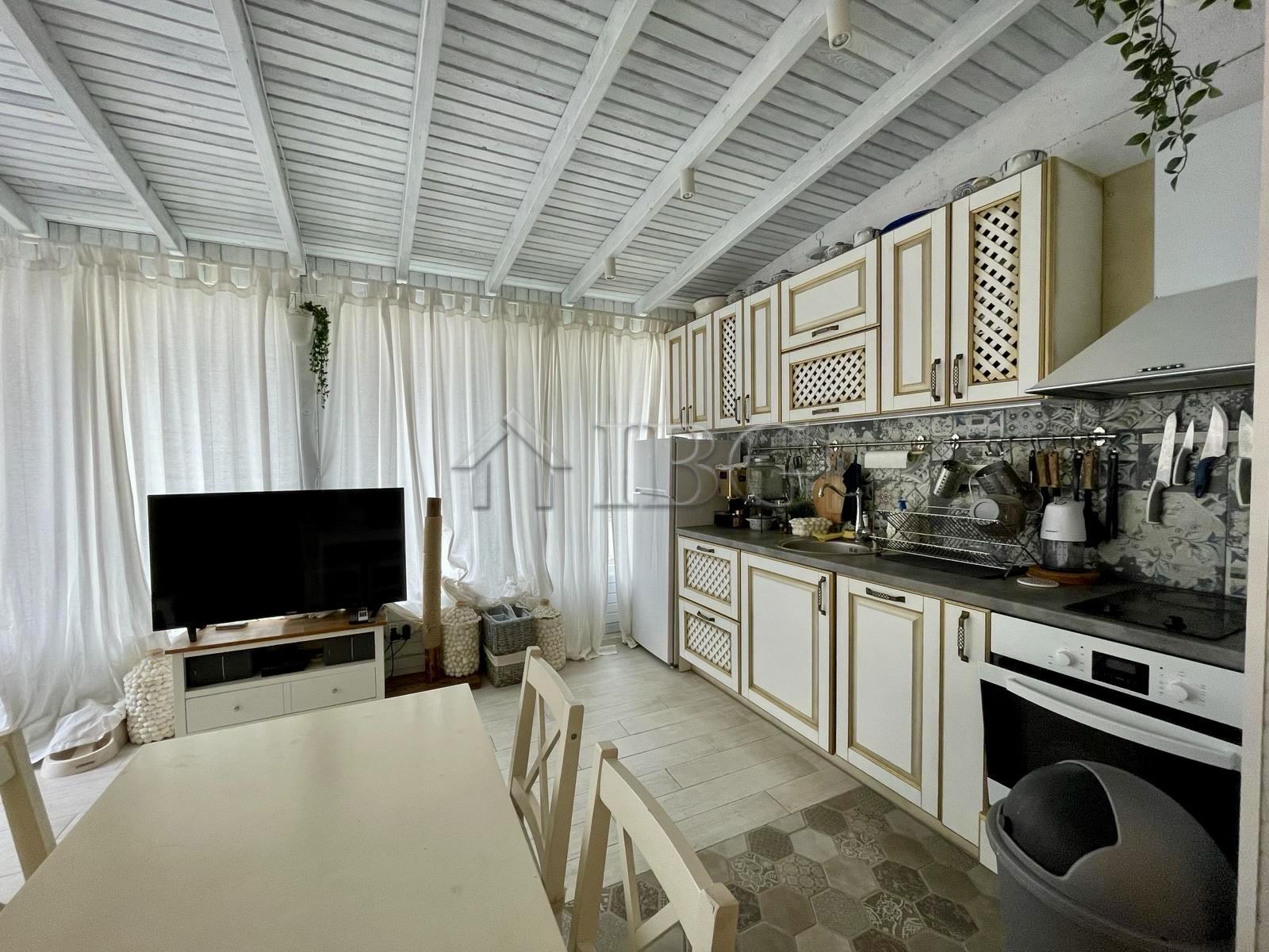 154 sq. m. Apartment with 3 bedrooms and own yard in Sun Gate, Sunny Beach — photo 8 of 25