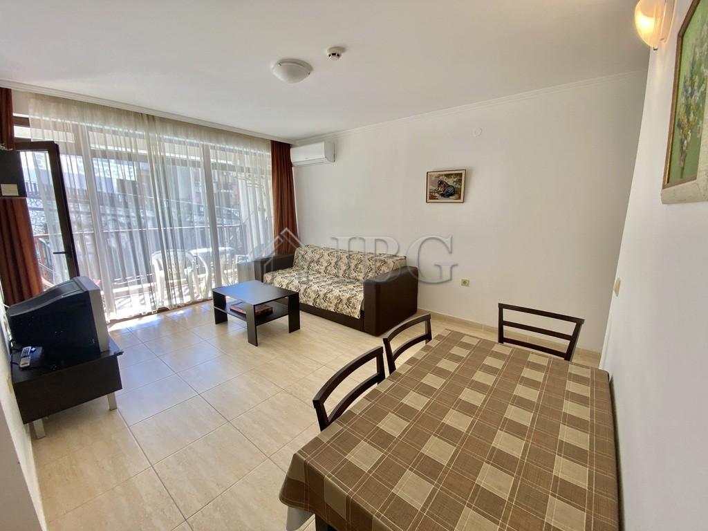 One-Bedroom apartment with Pool View, Etara 1, Sveti Vlas — photo 11 of 21