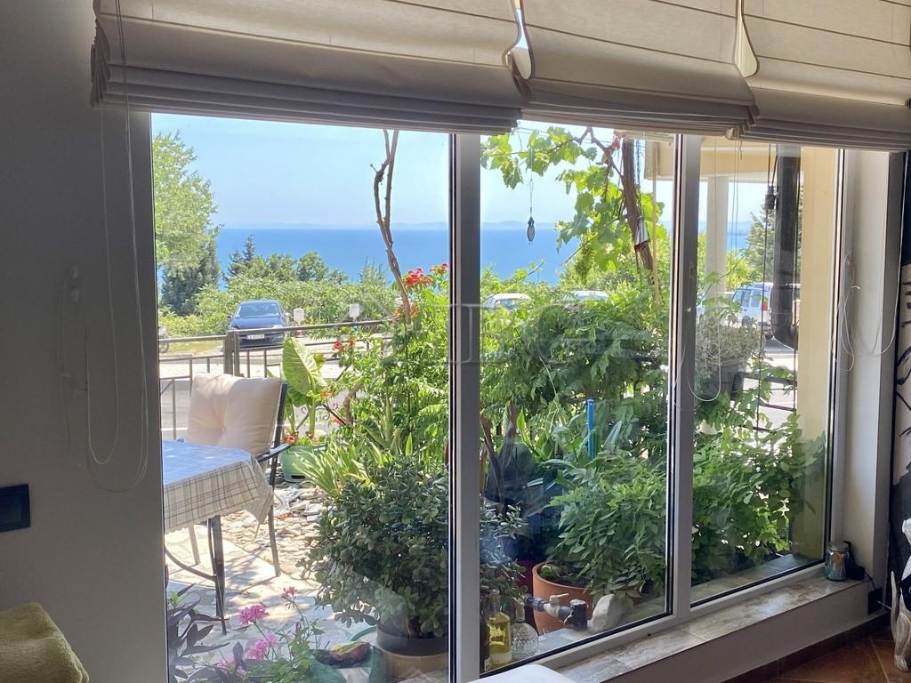 Sea View apartment with 3 bedrooms and 2 bathrooms in Sveti Vlas, no maintenance fee — photo 13 of 25
