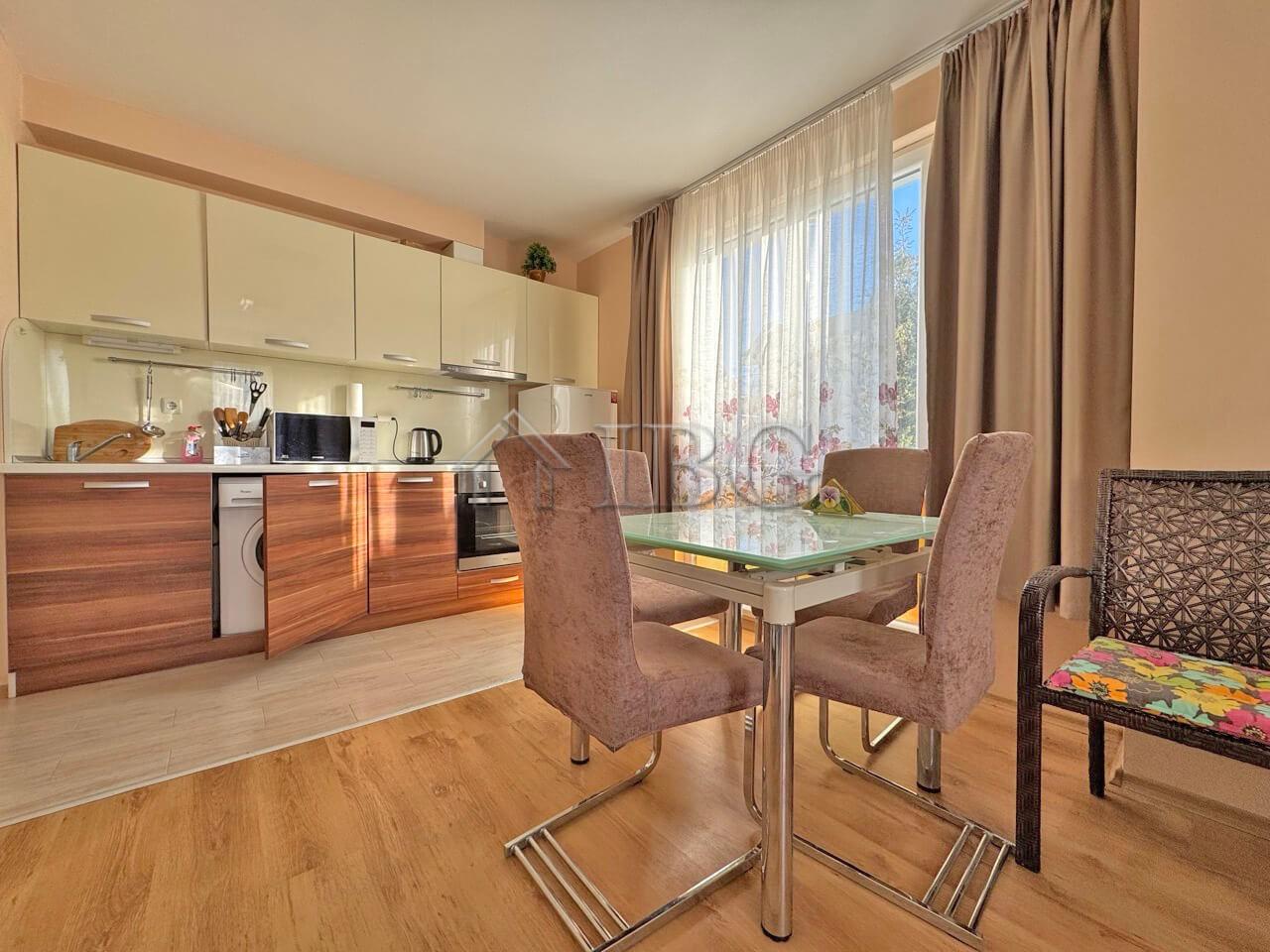 Apartment with 2 bedrooms, 2 bathrooms Pool View Messembria Palace, Sunny Beach — photo 8 of 22