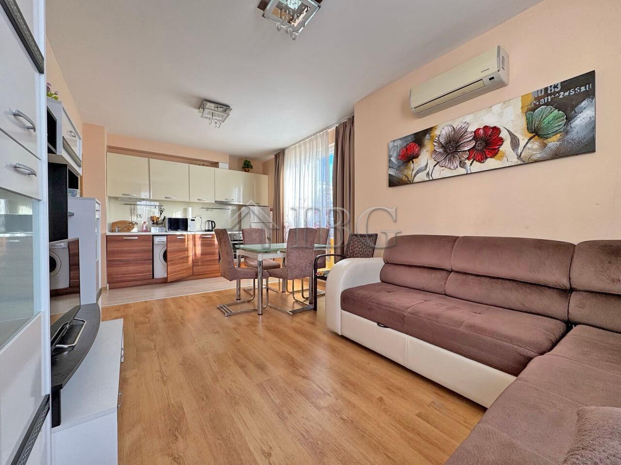 Apartment with 2 bedrooms, 2 bathrooms Pool View Messembria Palace, Sunny Beach — photo 5 of 22