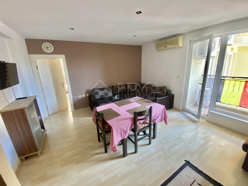 Two-bedroom apartment in Complex Sunset, 150 m. to the beach in Sveti Vlas — photo 7 of 18