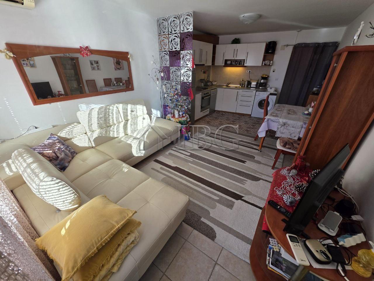 2-Bedroom Apartment for Sale Ravda Sun & Sea Resort, Ravda — photo 7 of 15
