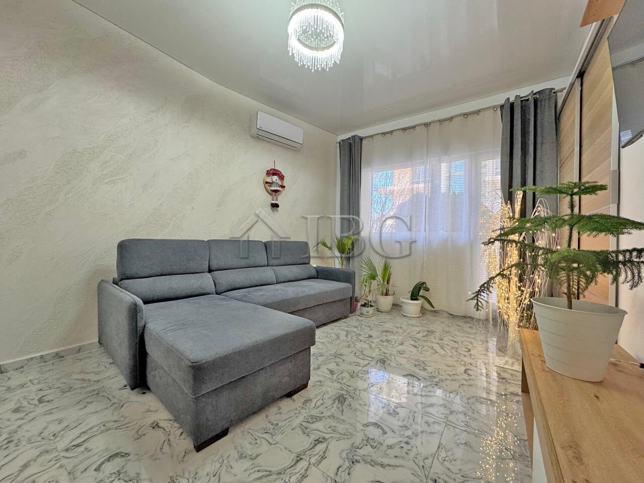 Spacious Three-Room Apartment with Large Terrace Sol e Mar, Sunny Beach — photo 4