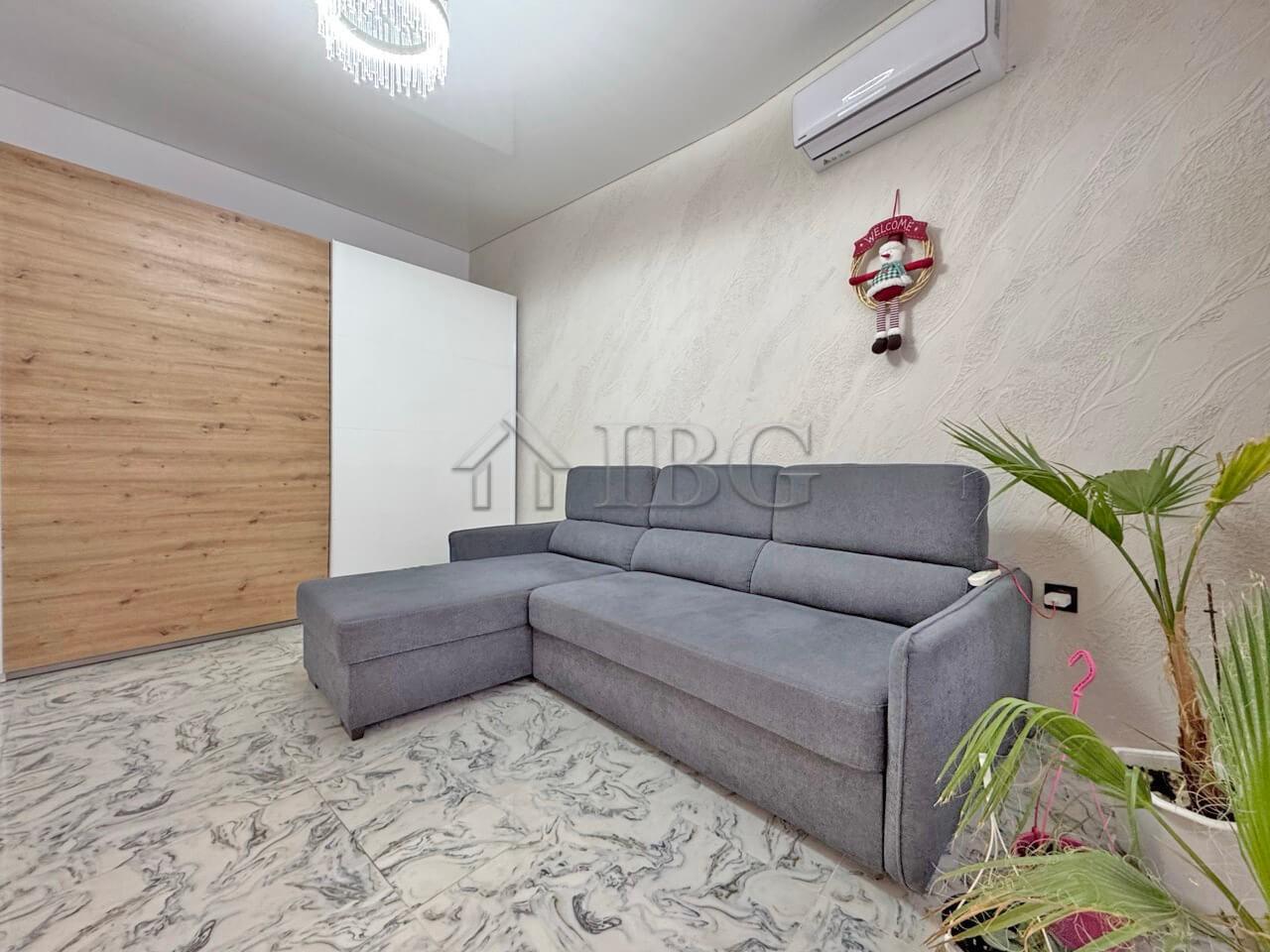 Spacious Three-Room Apartment with Large Terrace Sol e Mar, Sunny Beach — photo 5