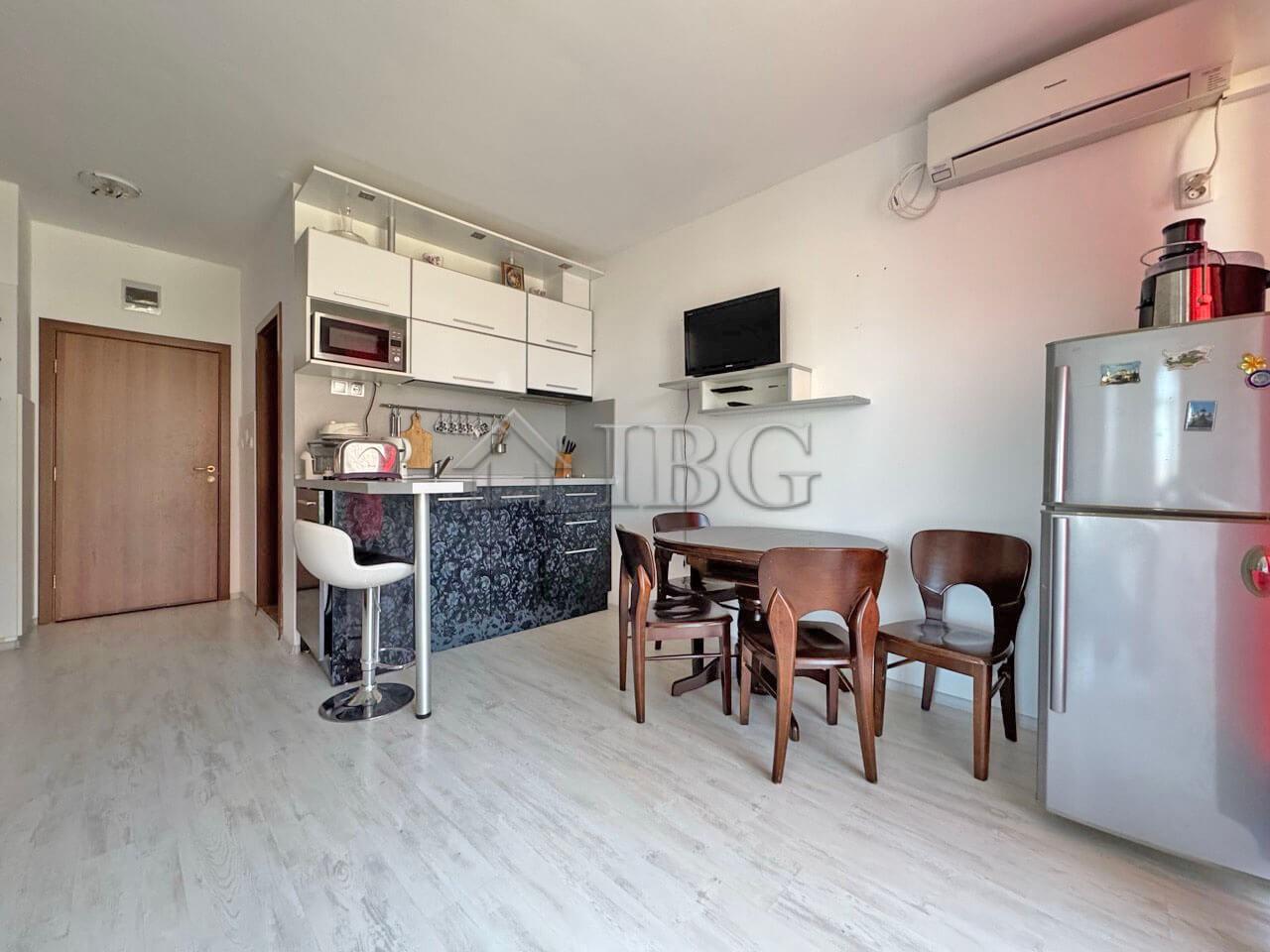 Two-Bedroom Ground-Floor Apartment for Sale Sunny Day 6, Sunny Beach — photo 7 of 18