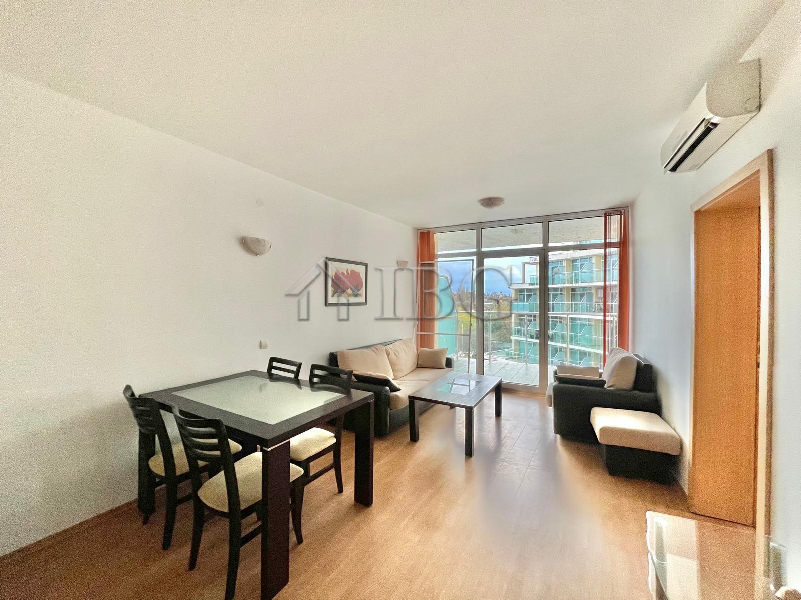 Apartment with 2 Bedrooms, 2 bathrooms Sunny Holiday, Sunny Beach — photo 2