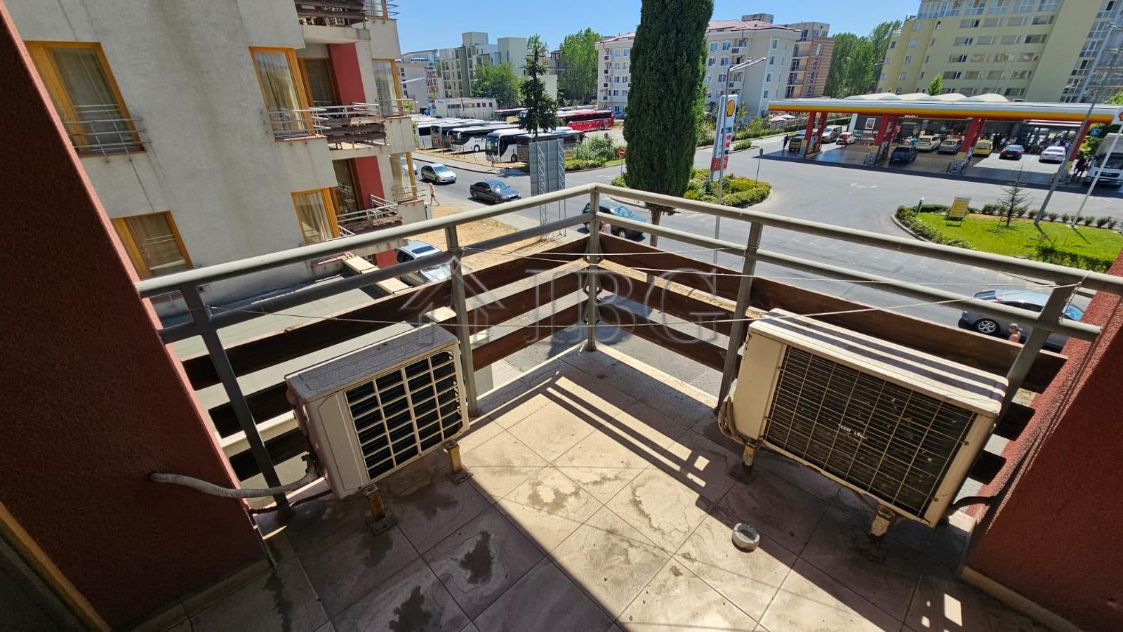 Apartments with No Maintenance Fee Tria Apartments, Sunny Beach — photo 7 of 24