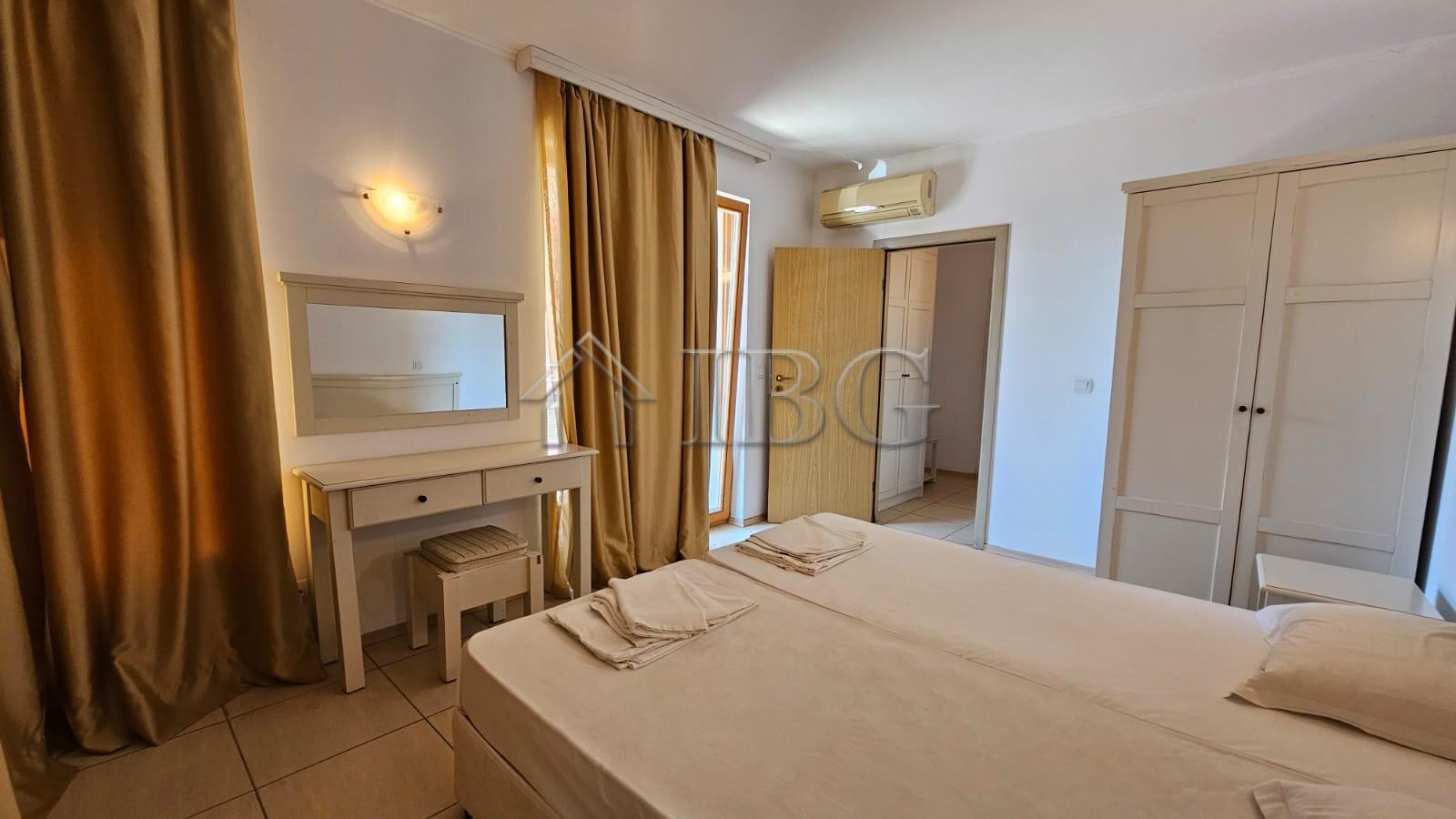 Apartments with No Maintenance Fee Tria Apartments, Sunny Beach — photo 8 of 24