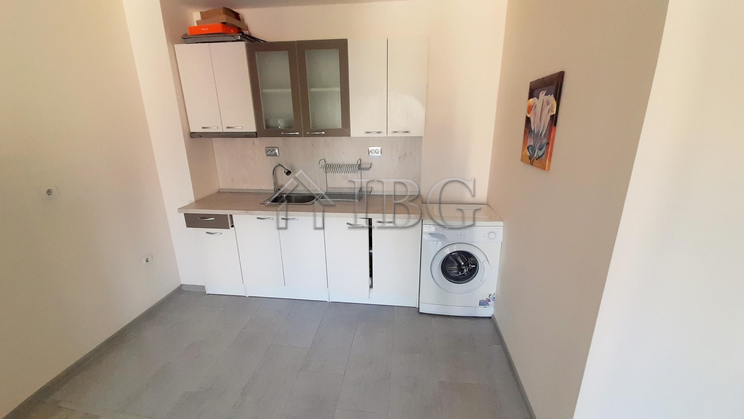 Renovated One-Bedroom Apartment with Pool View in Sea Grace Complex, Sunny Beach — photo 3