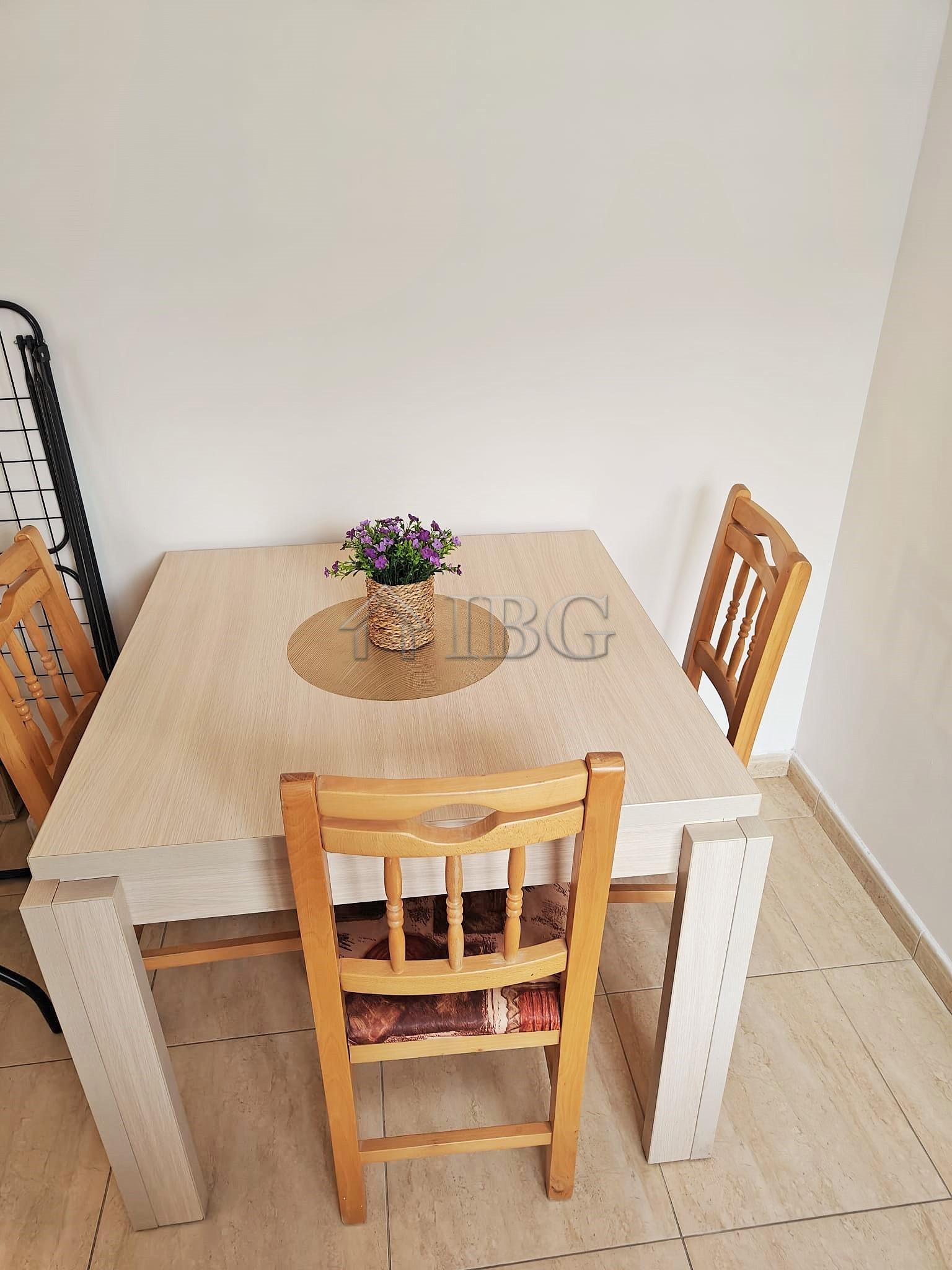 Excellent Studio Apartment with separate kitchen and balcony Arena 1, Sveti Vlas - First Line to the Sea — photo 8 of 20