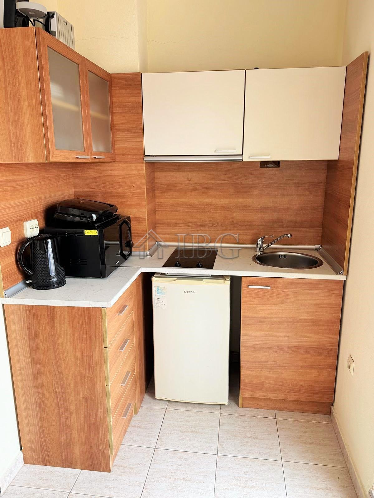 2-room apartment with Pool View for sale Pollo Resort, Sunny Beach — photo 7 of 19
