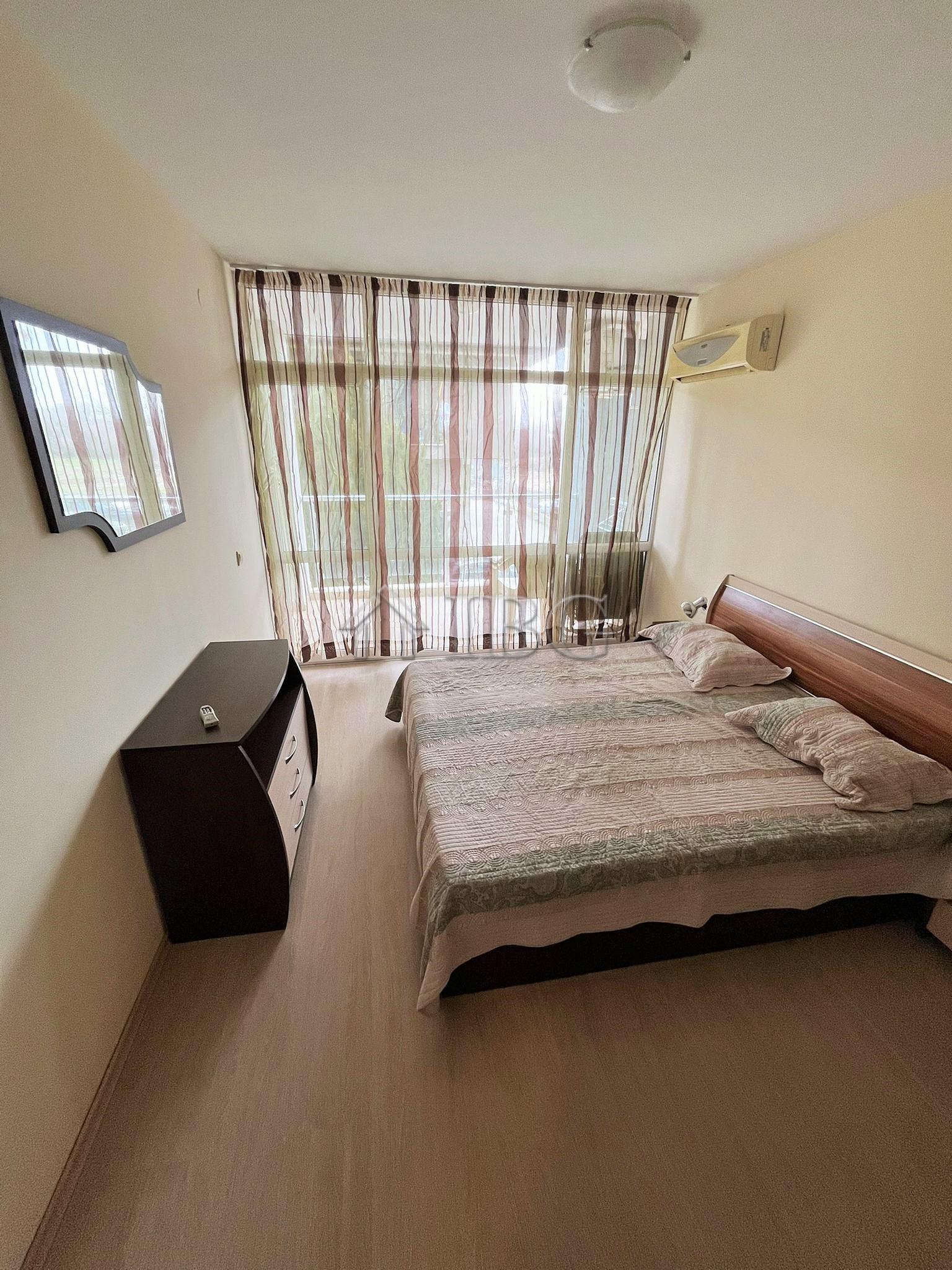 Furnished 1-bedroom apartment near Cacao Beach in Sun City 3, Sunny Beach — photo 7 of 11