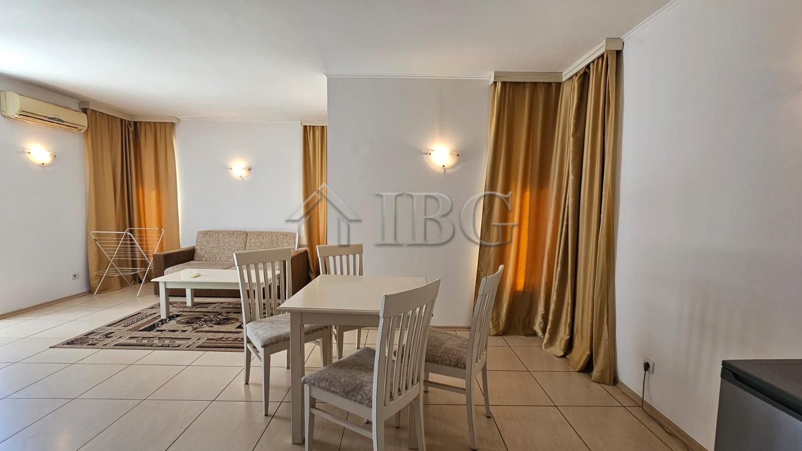 Apartments with No Maintenance Fee Tria Apartments, Sunny Beach — photo 18 of 24