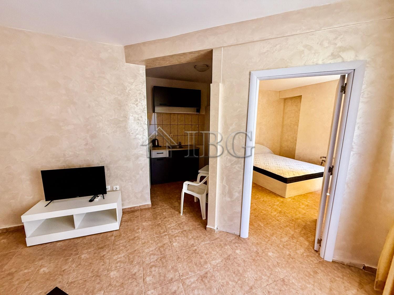 One-Bedroom Apartment - Summer Ravda South-Facing — photo 2