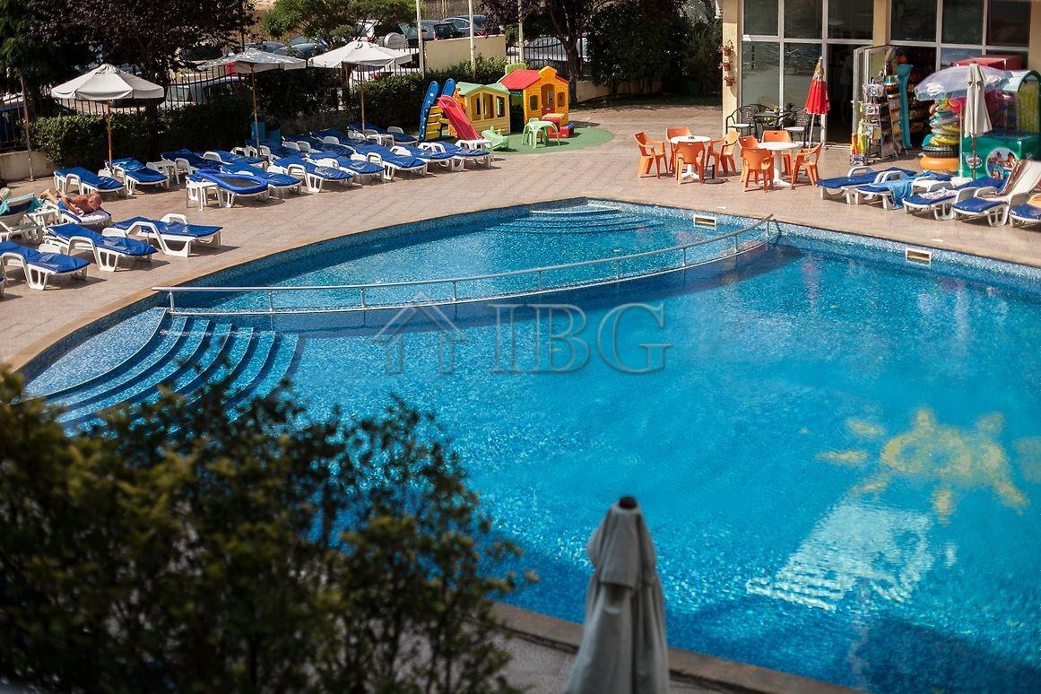 Apartment with 2 Bedrooms, 2 bathrooms Sunny Holiday, Sunny Beach — photo 18 of 20