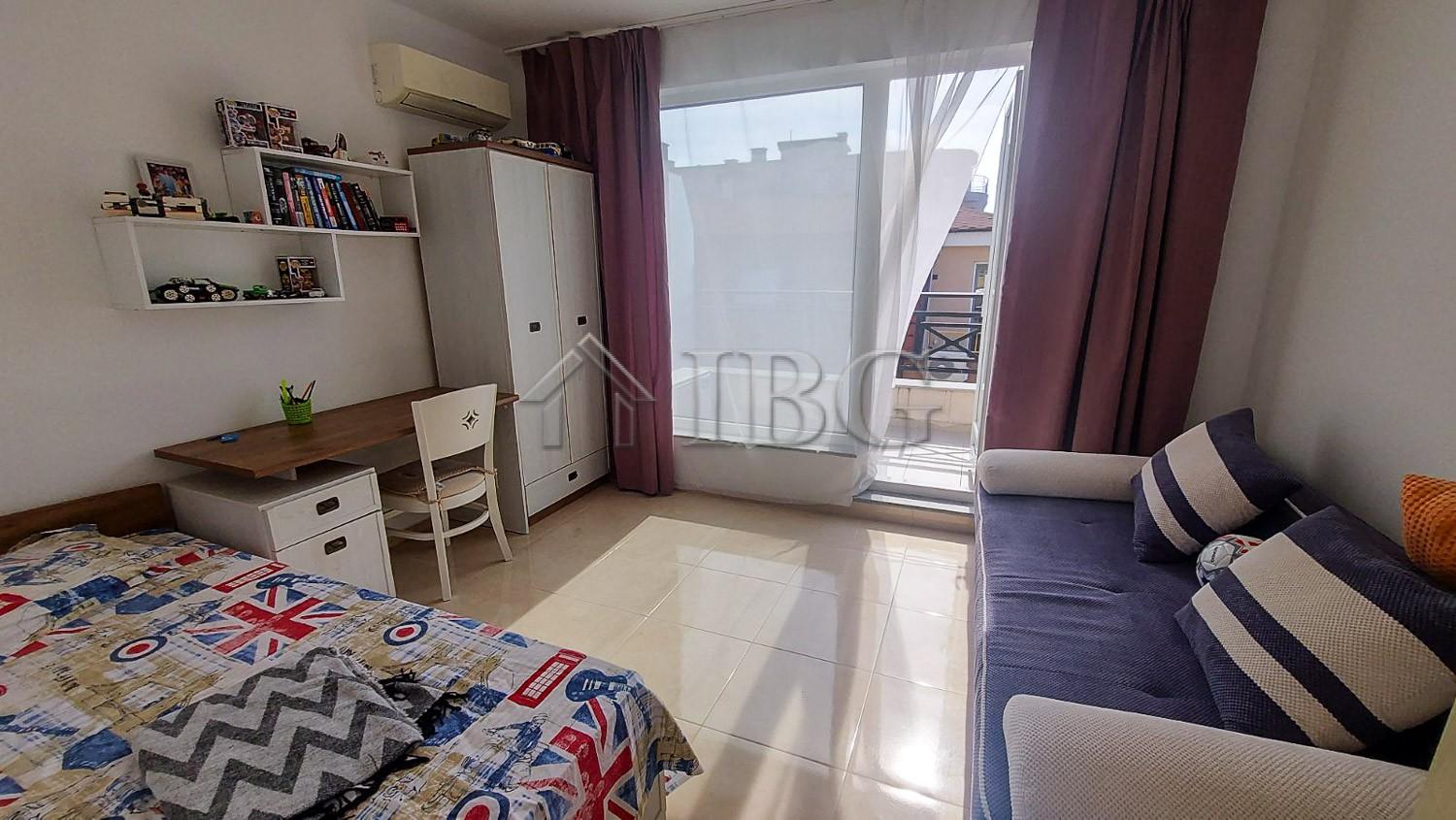 2-Bedroom Apartment with Sea View Golden Sea View, Pomorie — photo 9 of 25