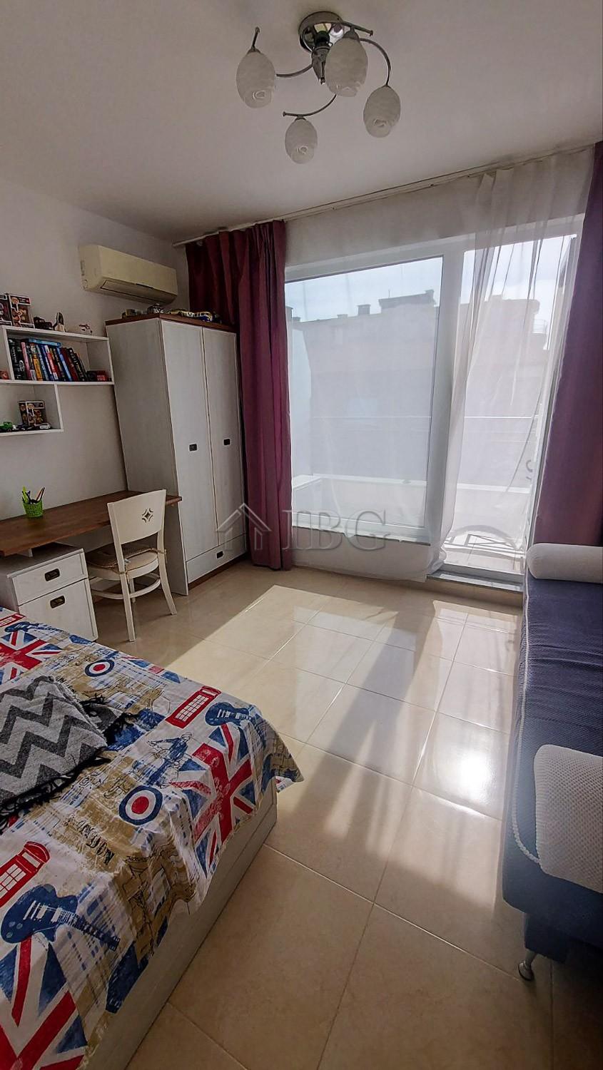 2-Bedroom Apartment with Sea View Golden Sea View, Pomorie — photo 10 of 25