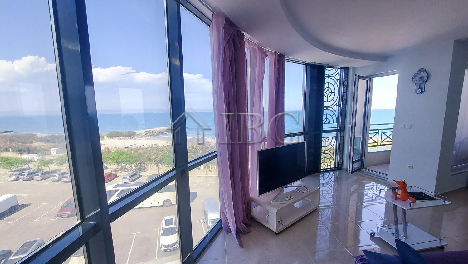 2-Bedroom Apartment with Sea View Golden Sea View, Pomorie — photo 3