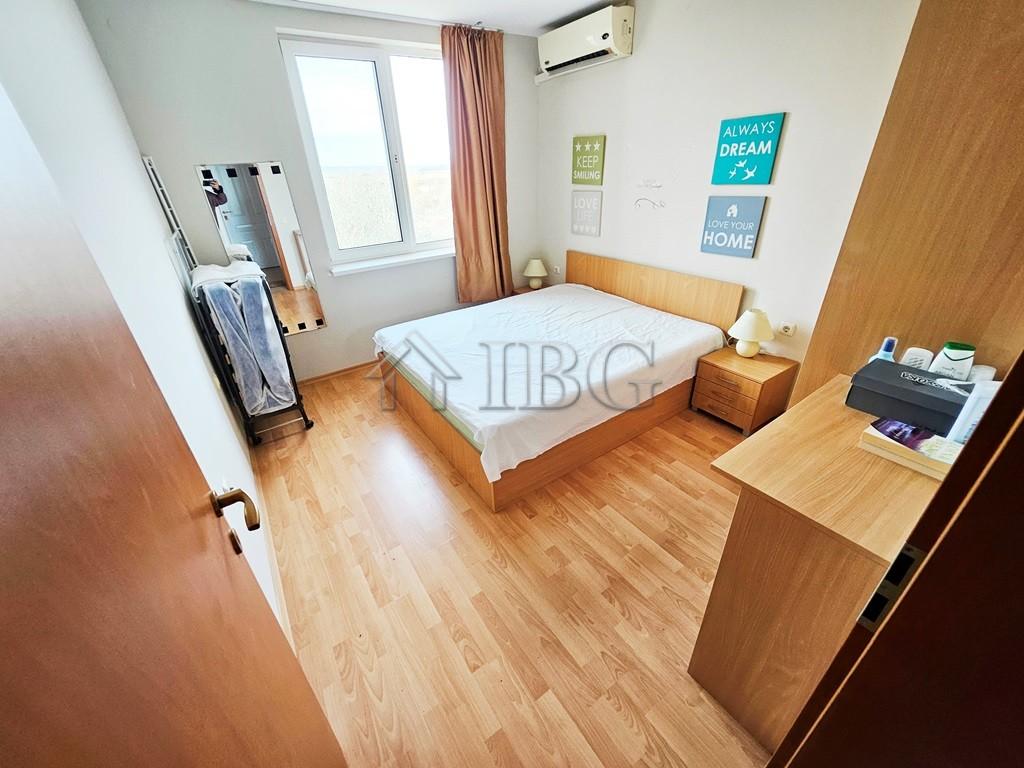 Ready-to-Move 2-Bedroom Apartment Holiday Fort Golf Club, Sunny Beach — photo 8 of 25