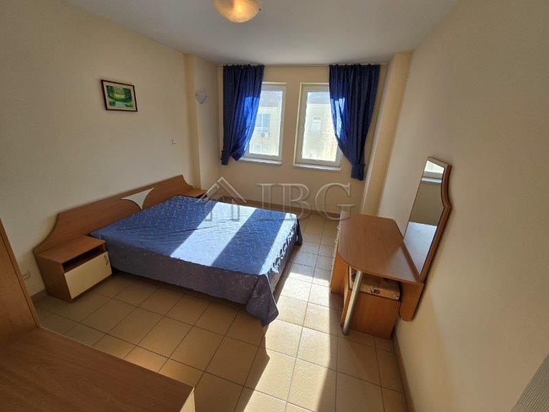 1-Bedroom Apartment with Pool View in Sea Dreams Complex, Sunny Beach — photo 11 of 14