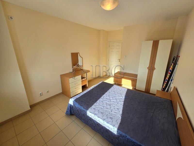 1-Bedroom Apartment with Pool View in Sea Dreams Complex, Sunny Beach — photo 13 of 14
