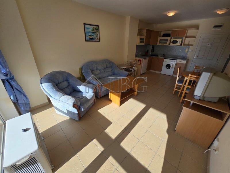 1-Bedroom Apartment with Pool View in Sea Dreams Complex, Sunny Beach — photo 6