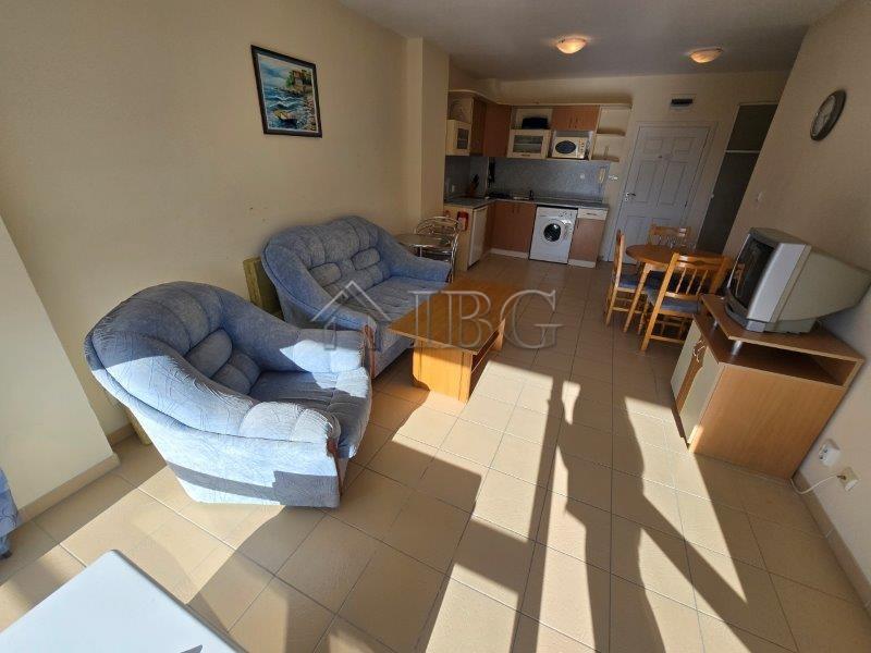 1-Bedroom Apartment with Pool View in Sea Dreams Complex, Sunny Beach — photo 7 of 14