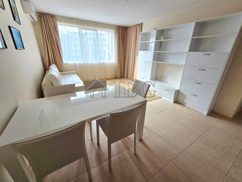 Apartment with one Bedroom and pool view in LifeStyle 3, Ravda — photo 12 of 19