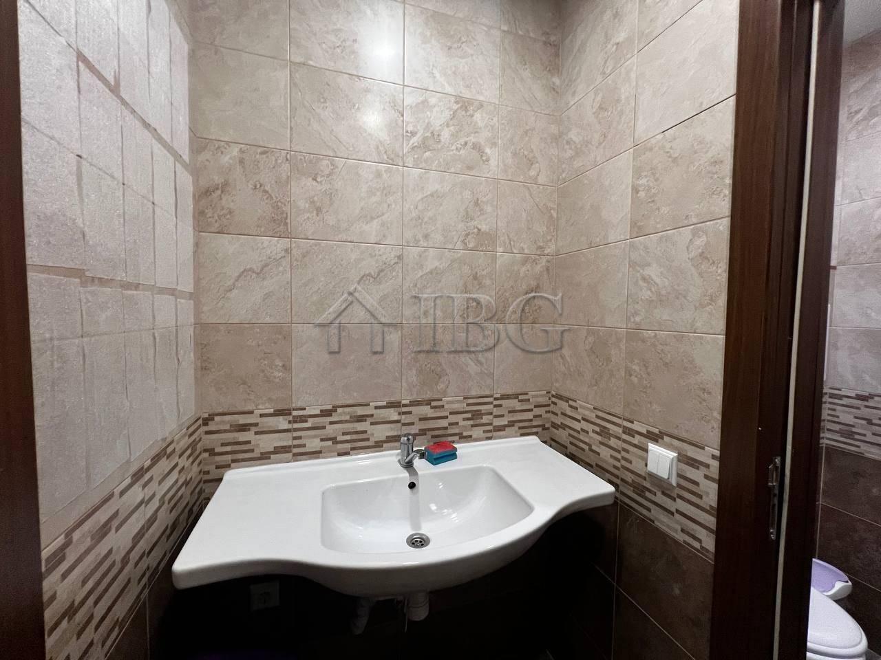 Office for Sale in Burgas - 75 sq.m., near Sea Garden — photo 16 of 21