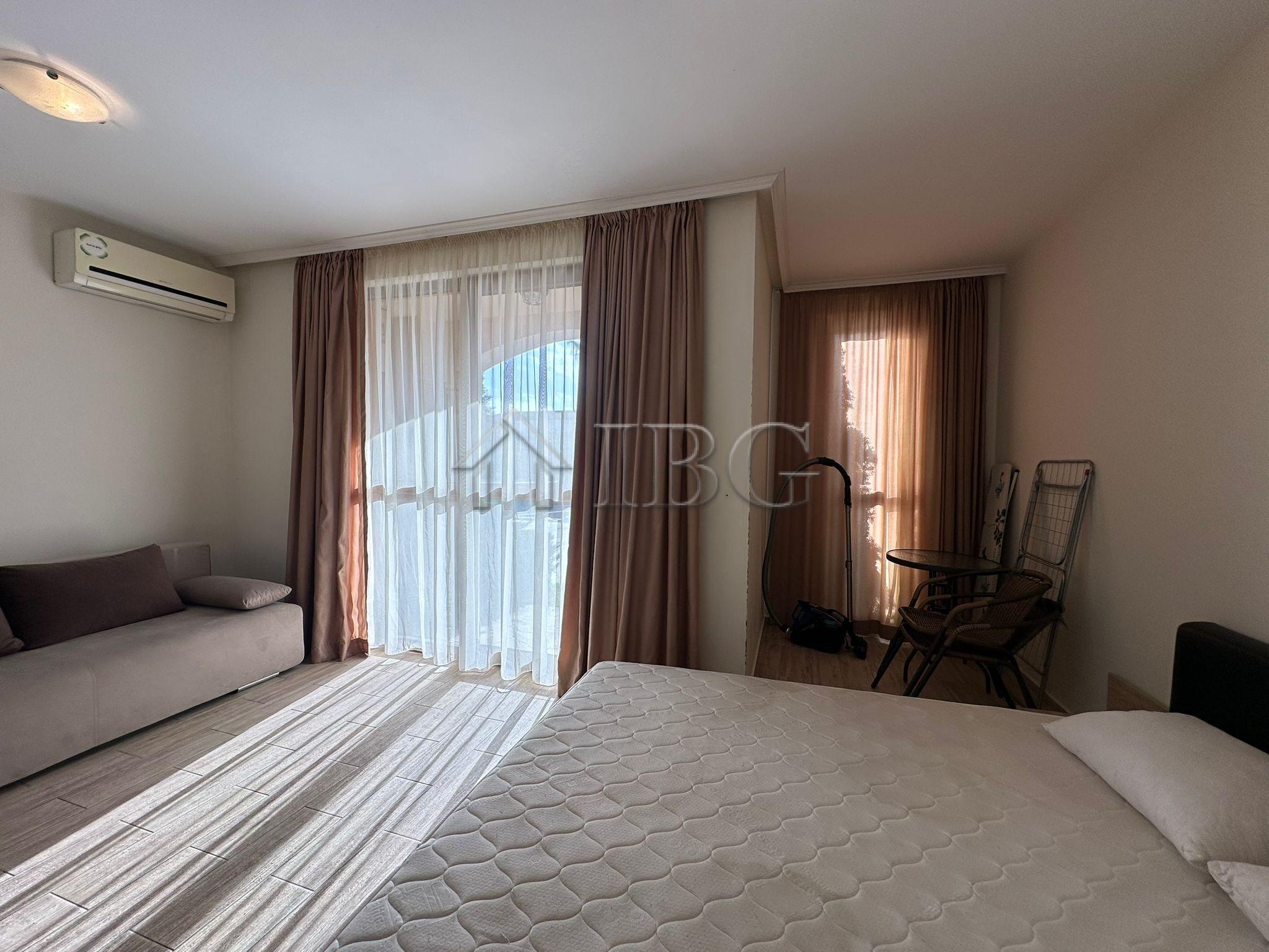 Studio with Direct Pool Access in Cascadas Ravda 350 m from the Sea — photo 5