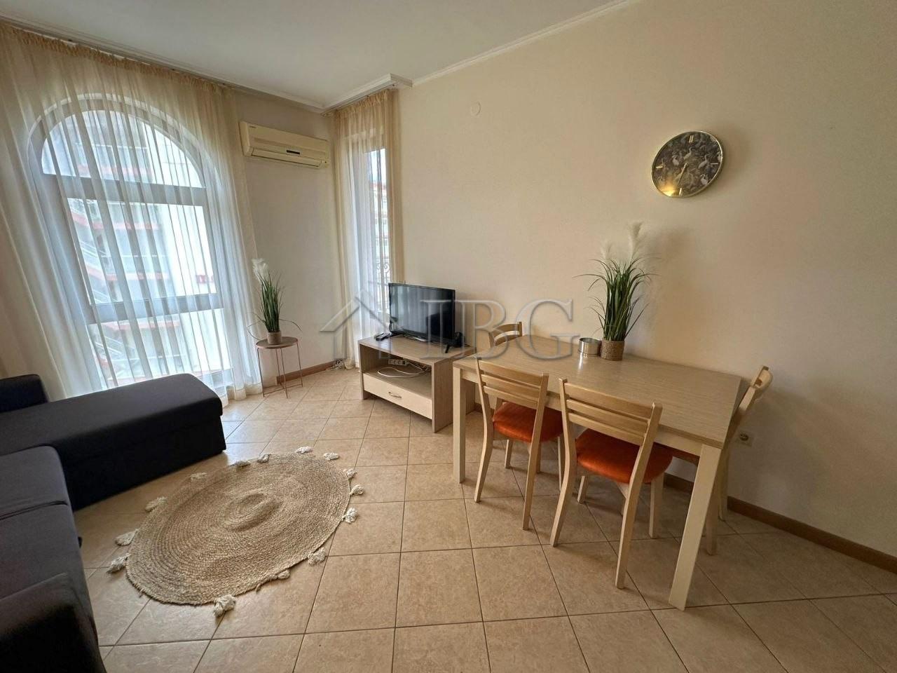 Furnished One-Bedroom Apartment in Royal Sun, Sunny Beach — photo 4