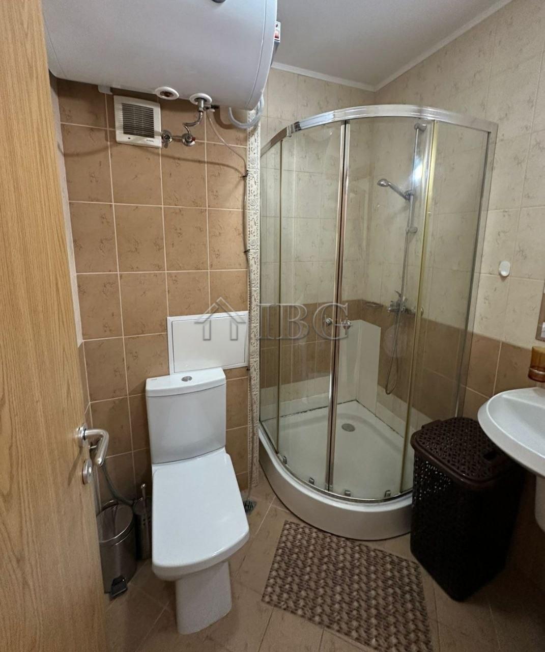 Furnished One-Bedroom Apartment in Royal Sun, Sunny Beach — photo 17 of 25