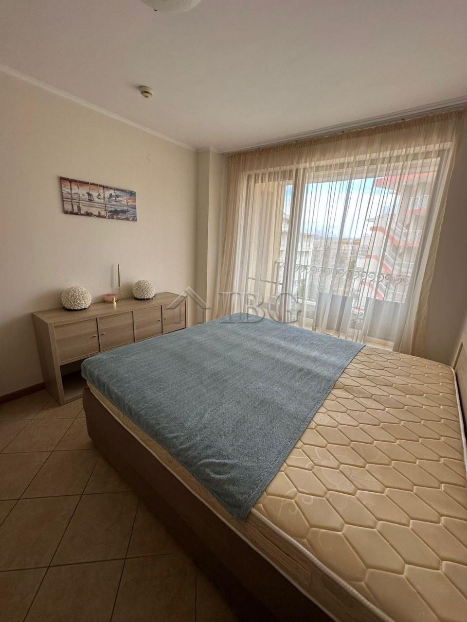 Furnished One-Bedroom Apartment in Royal Sun, Sunny Beach — photo 12 of 25