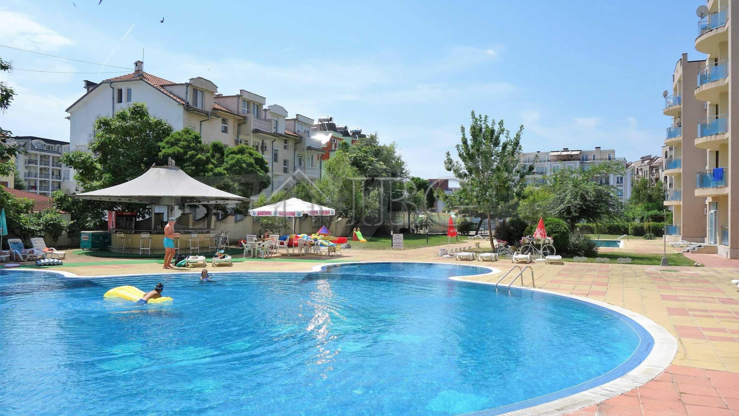 1-bedroom apartment in Semiramida Gardens, Sunny Beach — photo 11 of 23