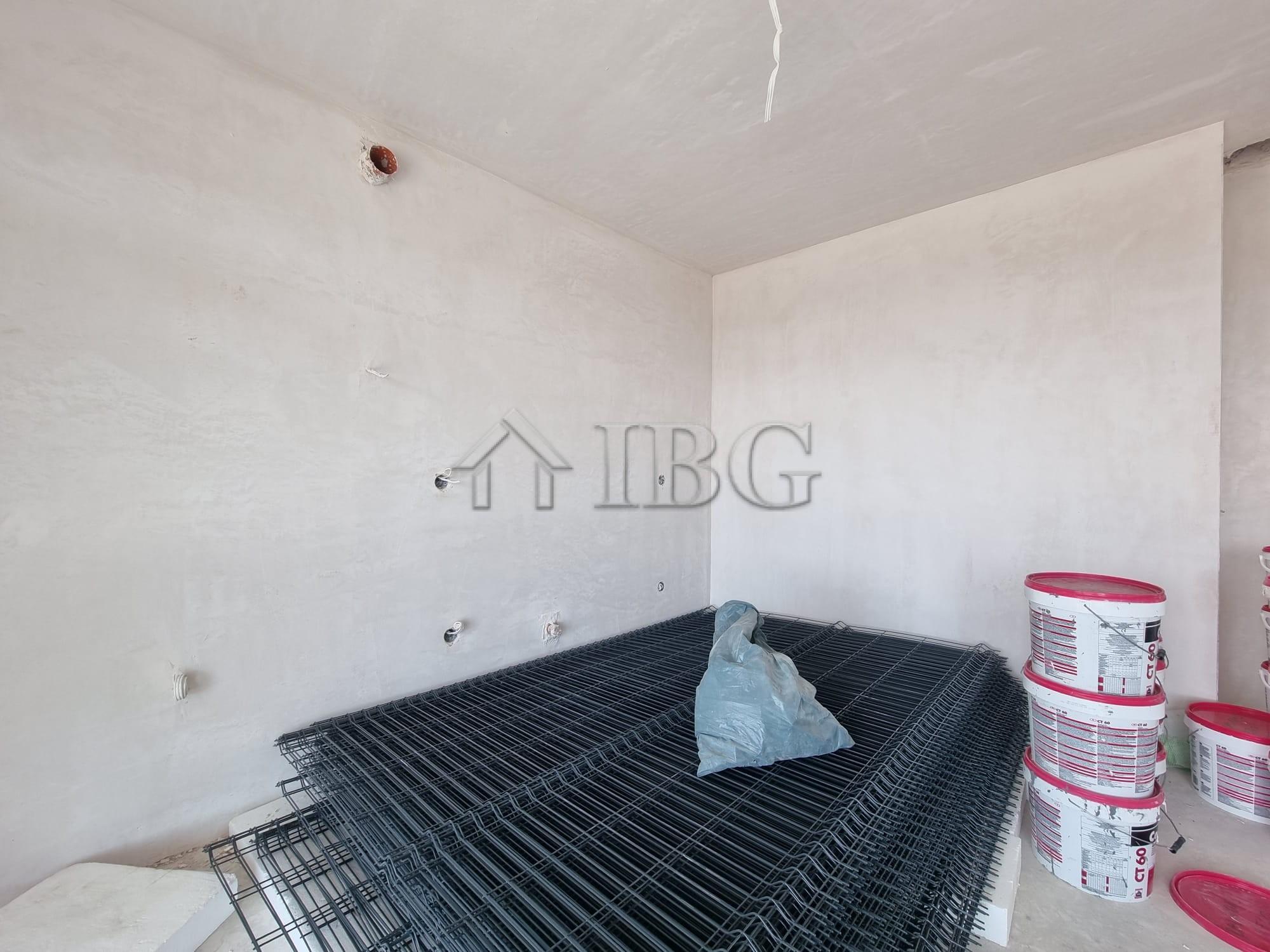 House with Pool and Sea View in Banya Village, Burgas Region — photo 8 of 25