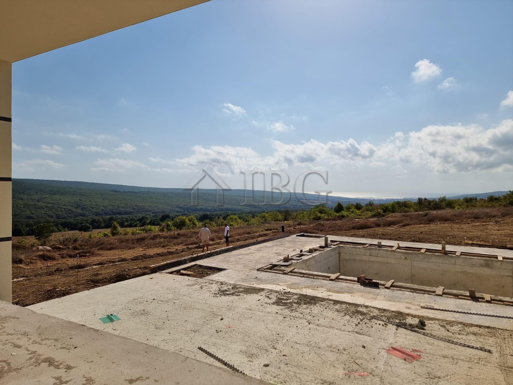 House with Pool and Sea View in Banya Village, Burgas Region — photo 14 of 25