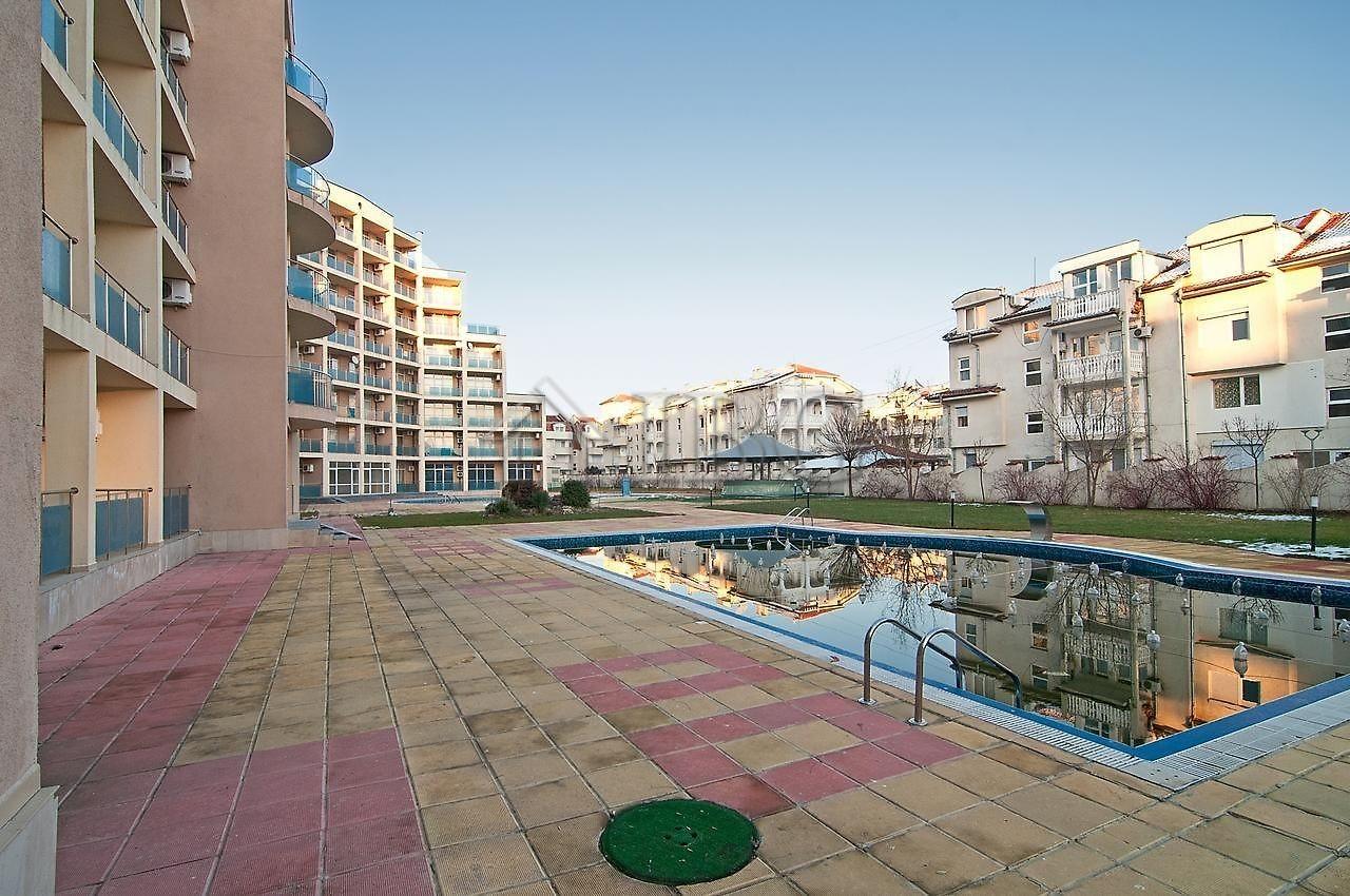 1-bedroom apartment in Semiramida Gardens, Sunny Beach — photo 16 of 23