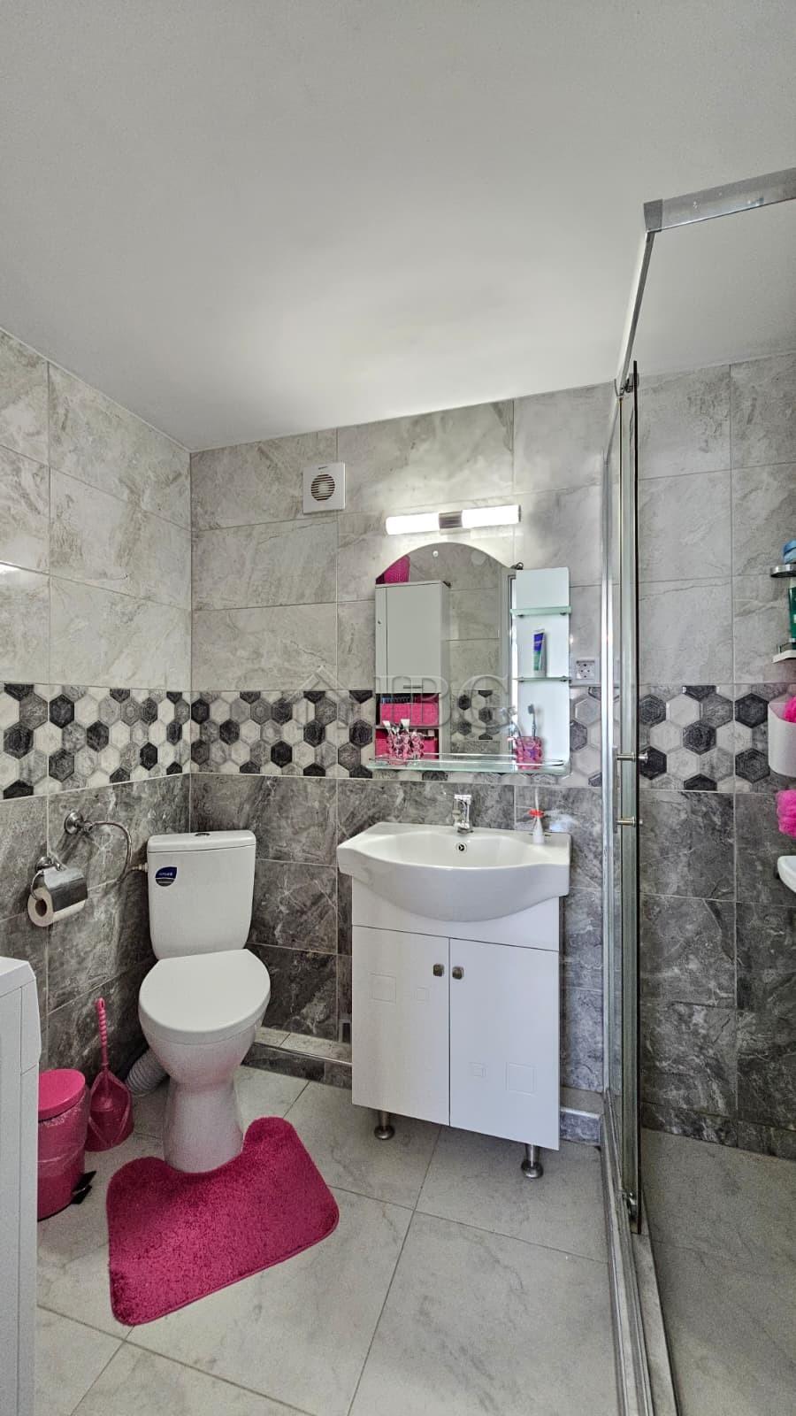 Excellent Renovated Detached House with 2 bedrooms Kosharitsa, near Sunny Beach — photo 19 of 25