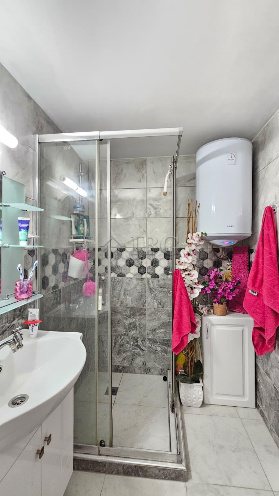 Excellent Renovated Detached House with 2 bedrooms Kosharitsa, near Sunny Beach — photo 20 of 25