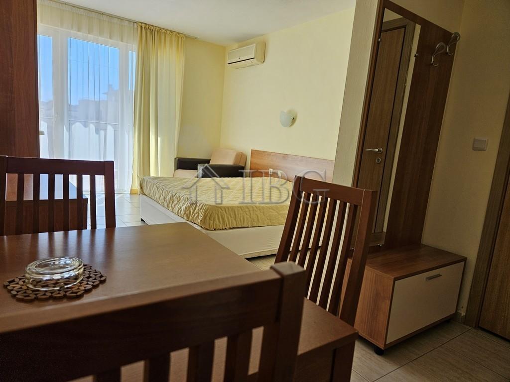 Big 42 sq. m. Studio with balcony and Pool View Pollo Resort, Sunny Beach — photo 4