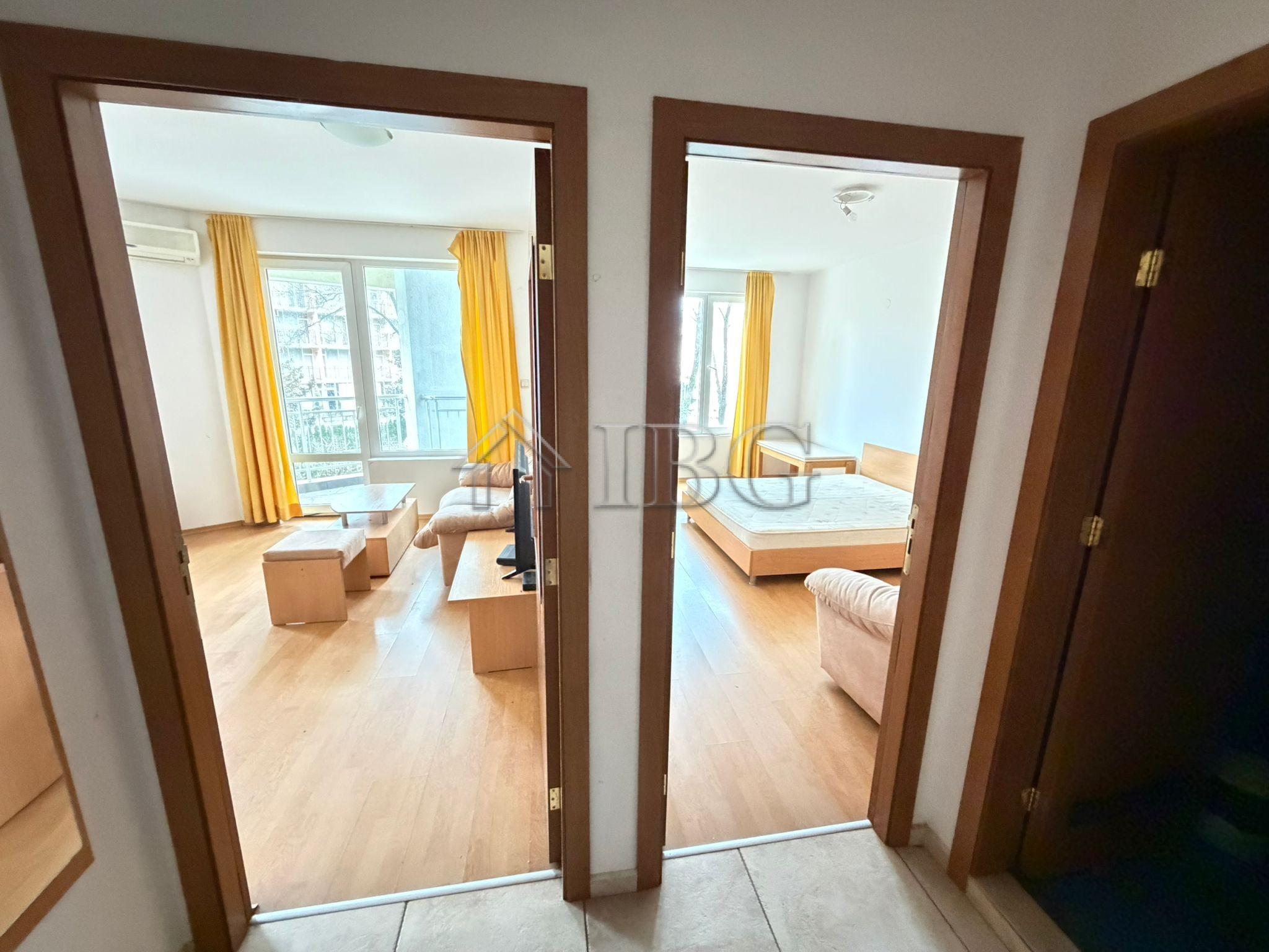 2nd line to the sea! 1-Bedroom apartment in Yassen, Sunny Beach — photo 6 of 9