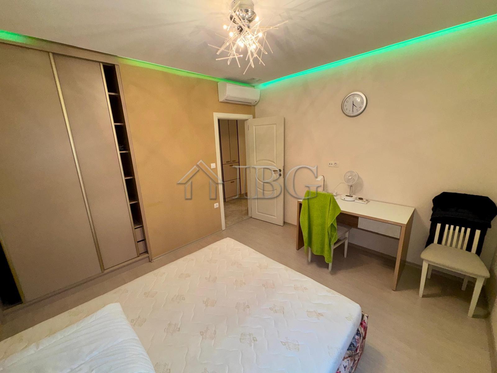Elegant 2-Bedroom Apartment in Esteban Complex, Nessebar — photo 20 of 25