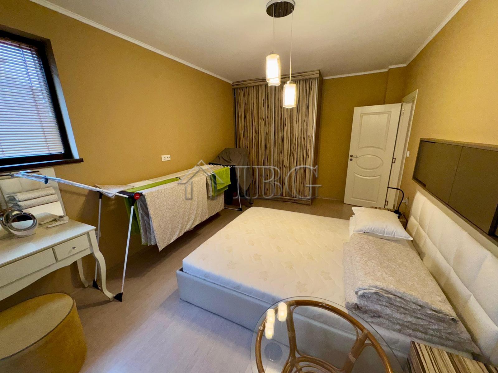 Elegant 2-Bedroom Apartment in Esteban Complex, Nessebar — photo 15 of 25