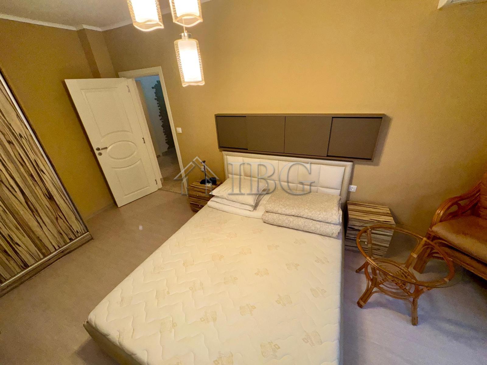 Elegant 2-Bedroom Apartment in Esteban Complex, Nessebar — photo 17 of 25