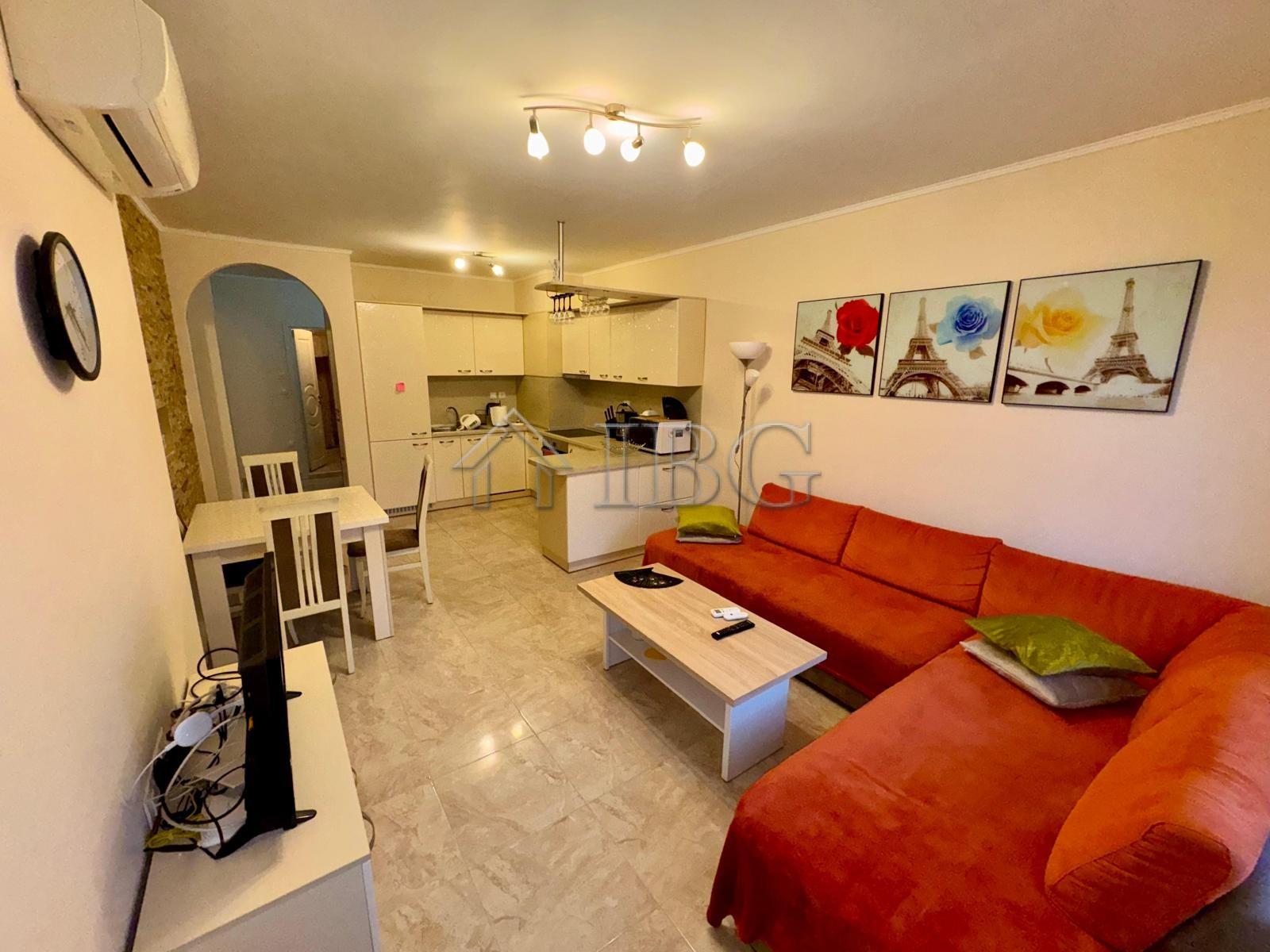 Elegant 2-Bedroom Apartment in Esteban Complex, Nessebar — photo 8 of 25